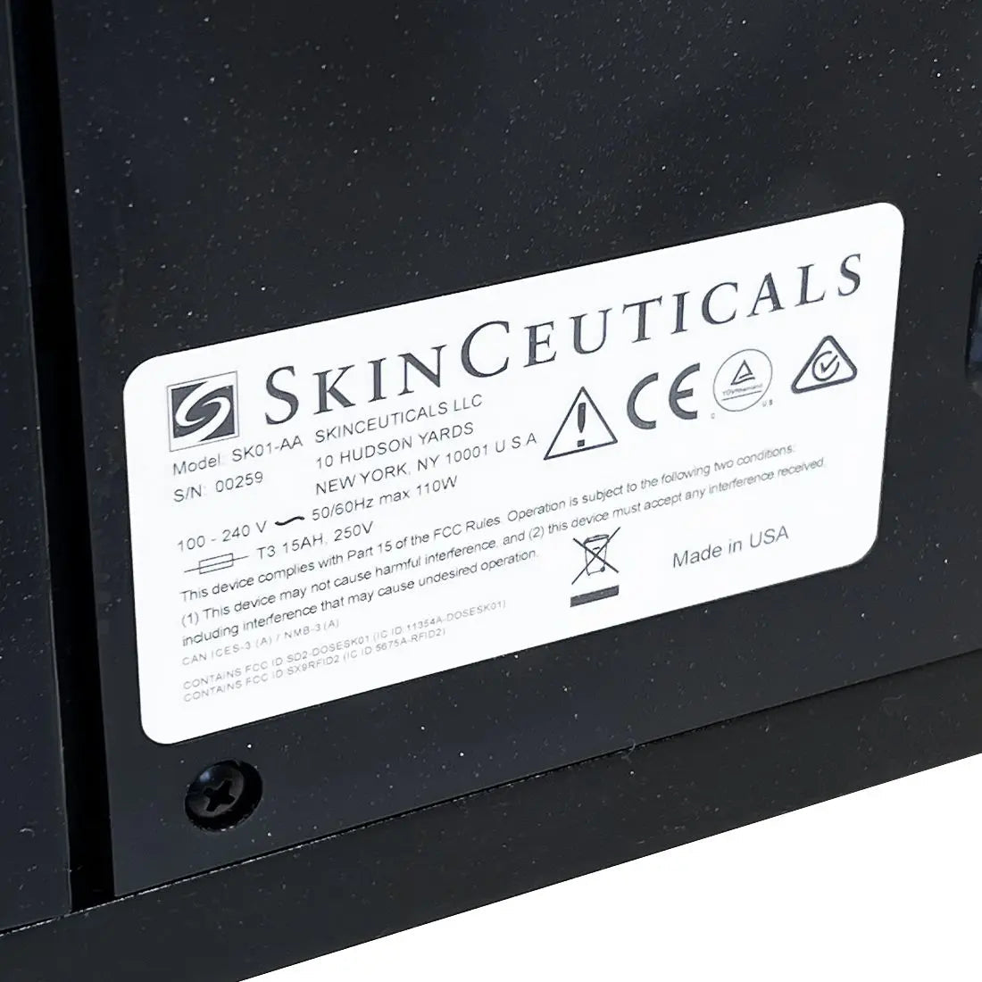 SkinCeuticals Custom D.O.S.E. Automated Mixing System Dose Serum Tabletop Lab