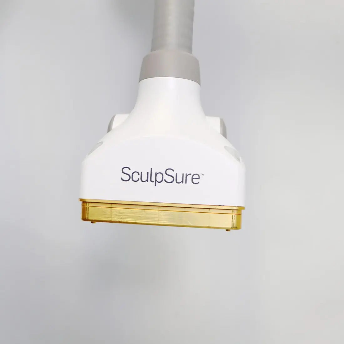 2016 Cynosure SculpSure Non-Invasive 1060nm Diode Laser Body Sculpt Contour