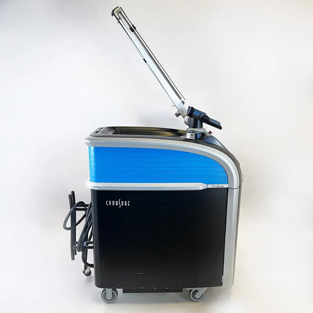 2015 Cynosure PicoSure 755-Wavelength Laser System Picosecond Pulse Skin Tattoo Cynosure