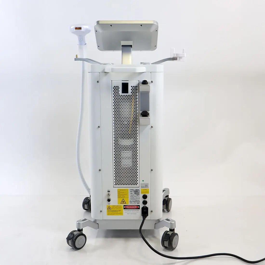 2015 InMode IPL Skin Rejuvenation Resurfacing Laser System w/ 5 HPs Lumecca InMode