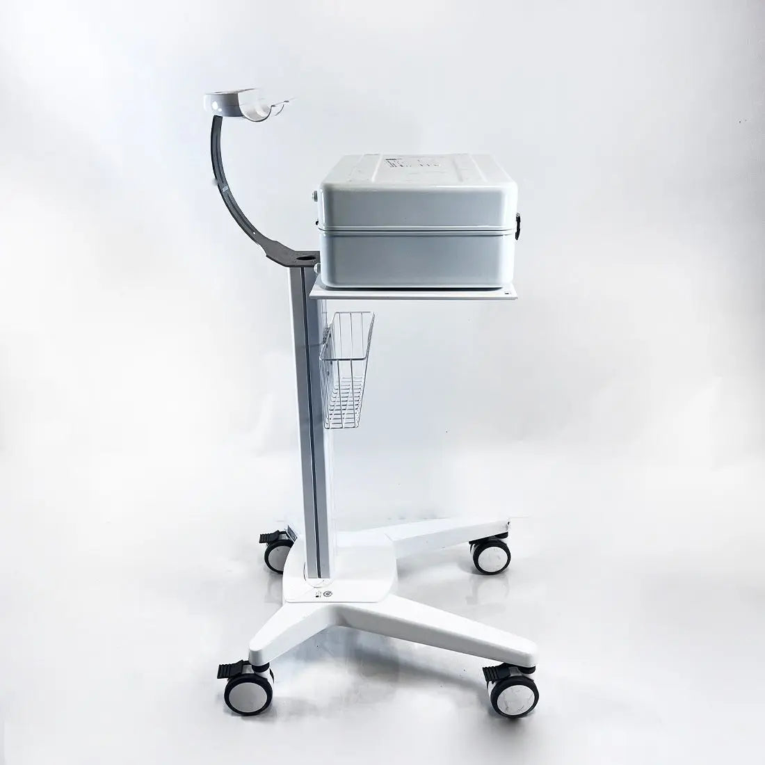 AeroLase LightPod Neo Elite MicroPulse 1064-XT Dermatological Laser with Cart Sol International Medical