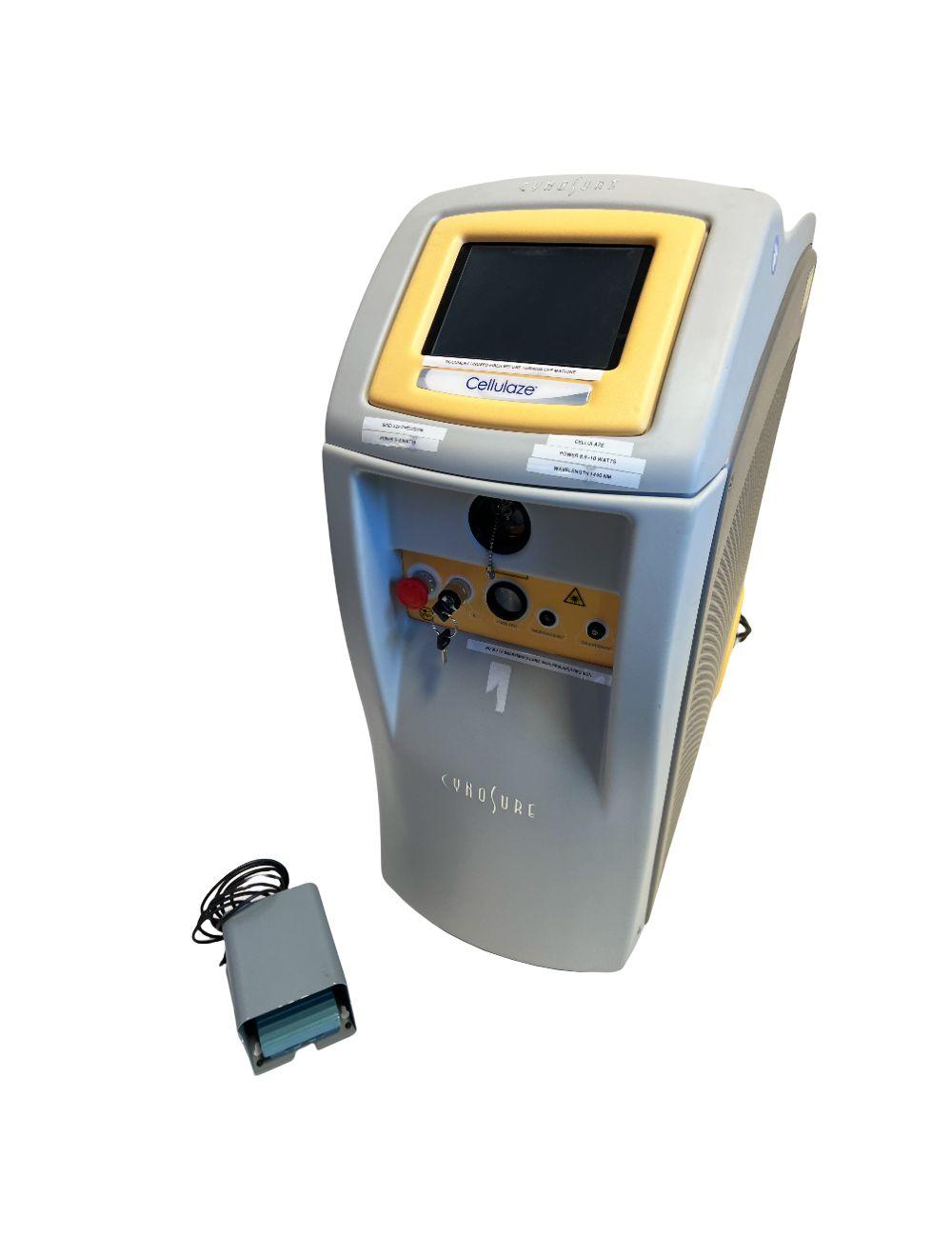 2011 Cynosure Cellulaze Triplex SmartLipo SLT II Palomar Laser System