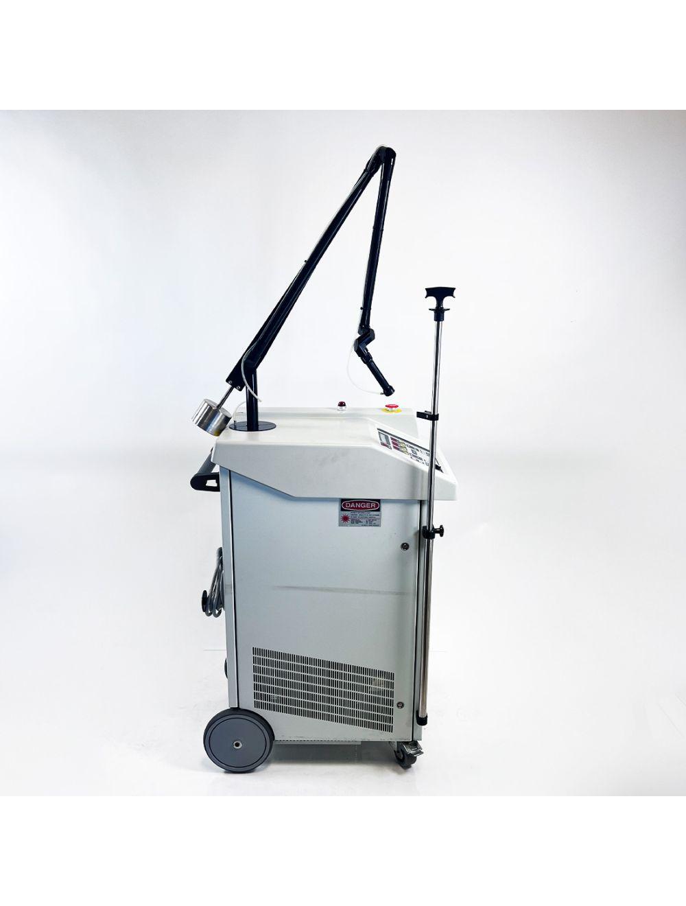 ESC Medical Systems Derma 20 Erbium Laser Skin Resurfacing Rejuvenation Derma20