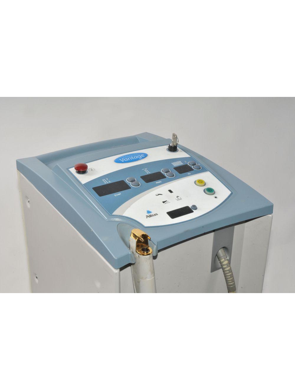 2002 Cutera VANTAGE Altus 110 Laser 1064 Nd YAG Hair Removal 3-5-7-10mm HP HR