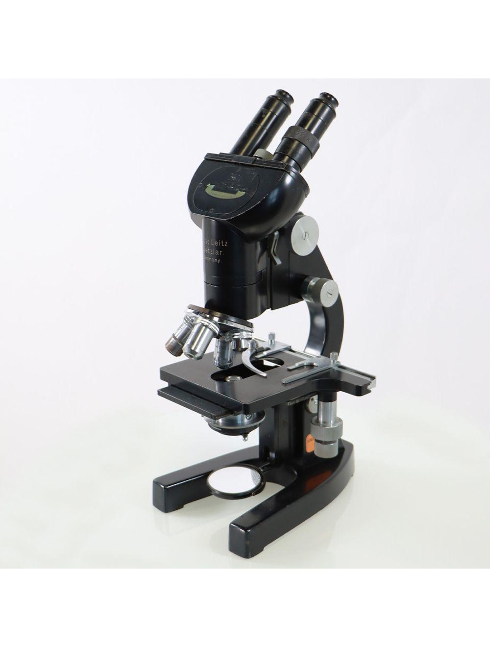 Vintage Ernst Leitz Wetziar Mirror Light Microscope Analog Coarse &amp; Fine Focus