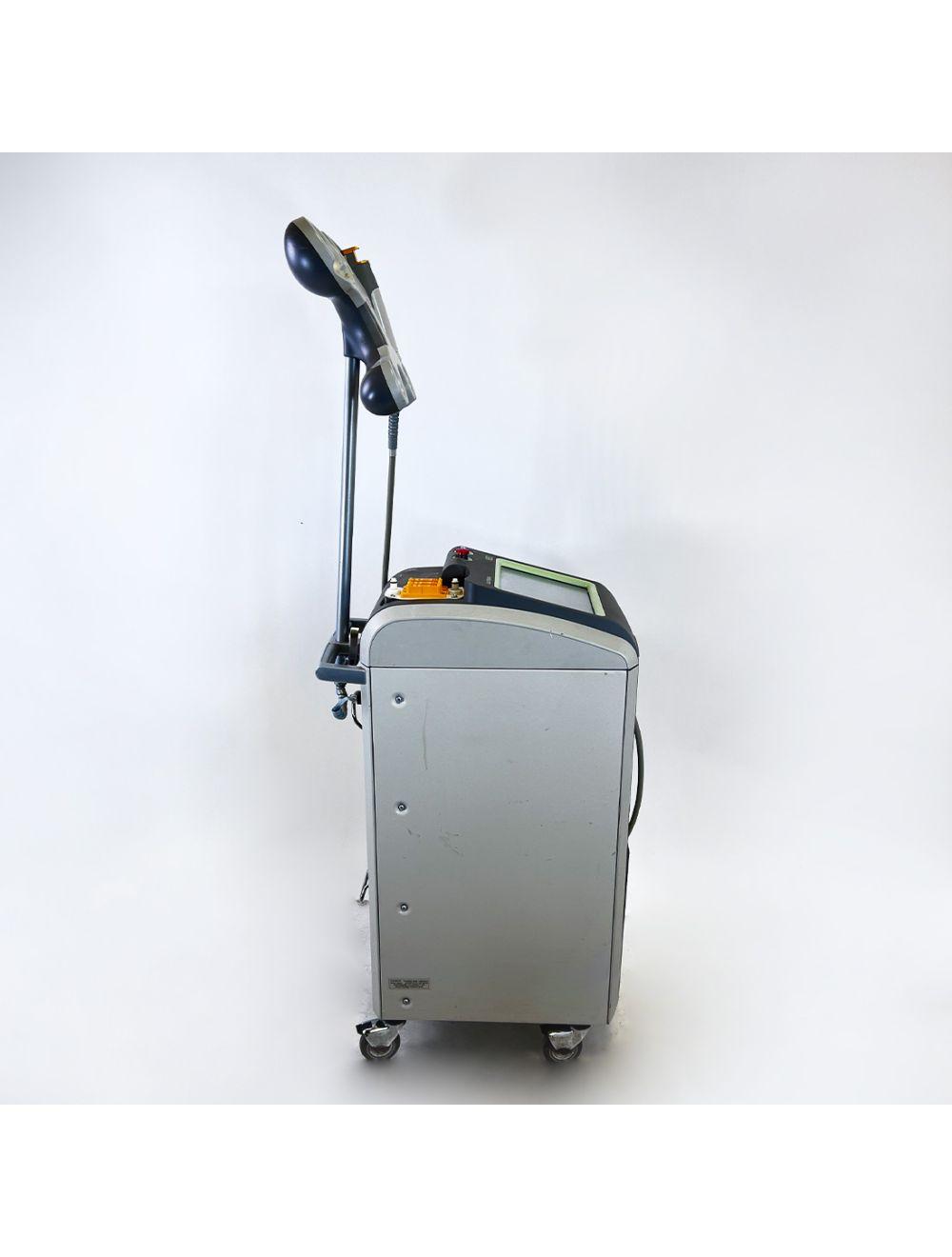 2012 Cutera Xeo Nd:Yag 1064 Laser System Nd Yag Handpiece Skin Acne Scars