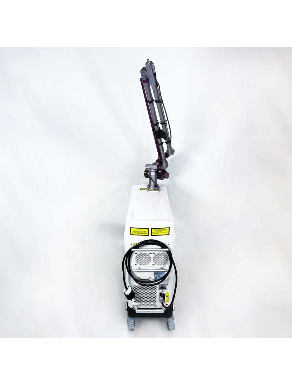 2018 Bison Lucid Q-PTP Nd:YAG Q-Switch Laser System 532nm / 1064nm