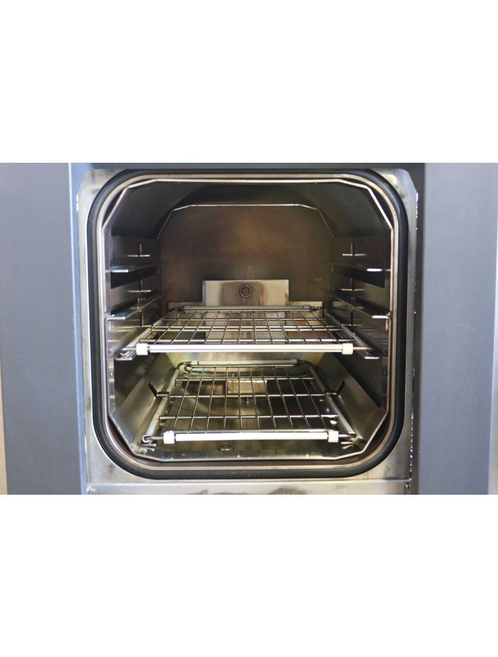 Steris AMSCO Century V-116 Prevac Steam Sterilizer 16x16x26&quot; &amp; Water Conditioner