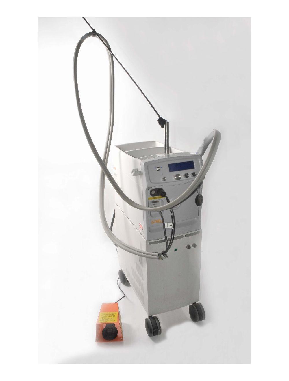 2003 Laserscope Lyra i Nd:YAG Laser Hair Removal Skin Rejuvenation w/5mm Spot