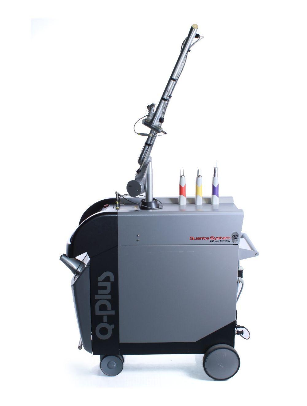 2012 Quanta Q-Plus T Tattoo Removal 1064 532 694 Laser Q-Switched Ruby + Nd:YAG