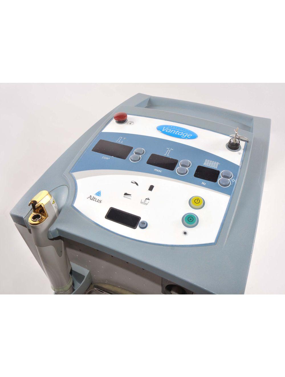 2004 Cutera VANTAGE 110 1064 Nd YAG Hair Removal Laser 3-5-7-10 mm Altus HR