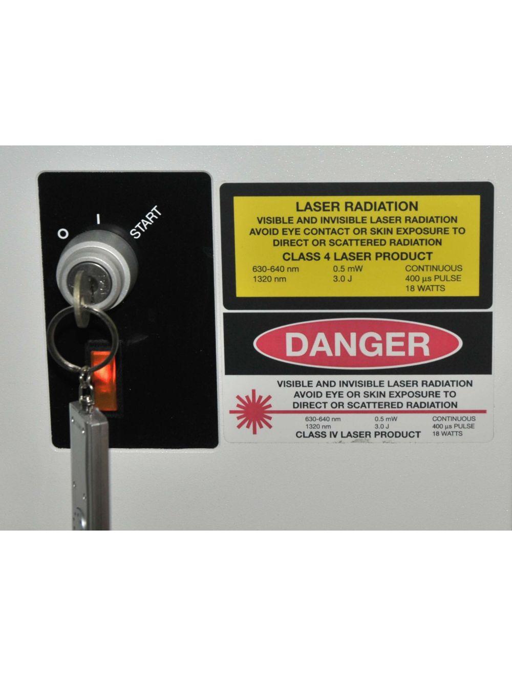 2001 NEWSTAR CoolTouch III Laser YAG 1320 nm Acne Wrinkle Skin Cool Touch CT3