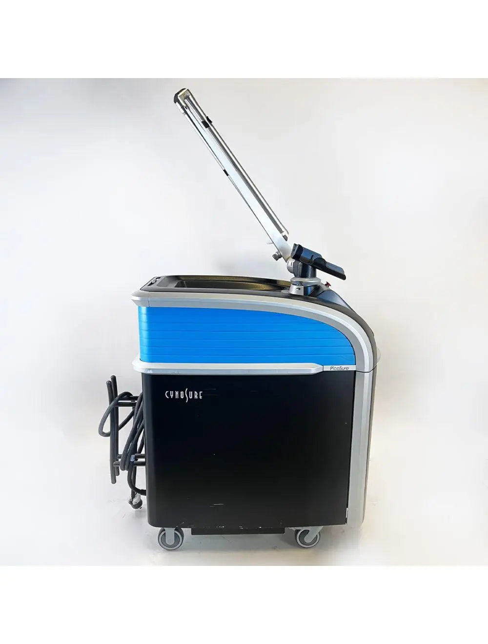 2015 Cynosure PicoSure 755-Wavelength Laser System Picosecond Pulse Skin Tattoo Cynosure