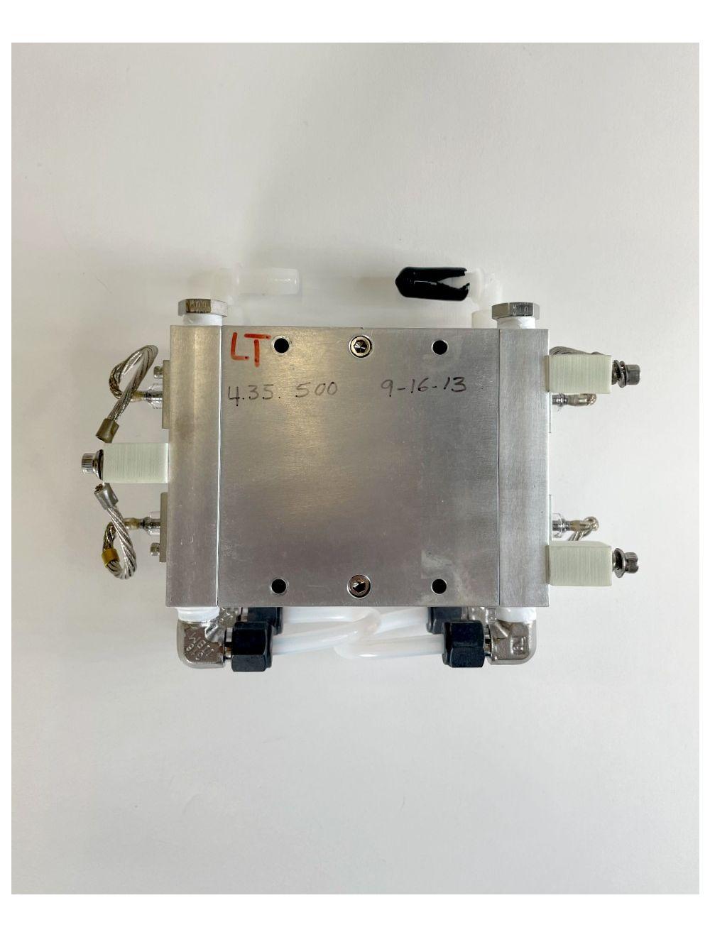 CYNOSURE APOGEE ELITE LASER HEAD PUMP CHAMBER PN: 100-7001-940