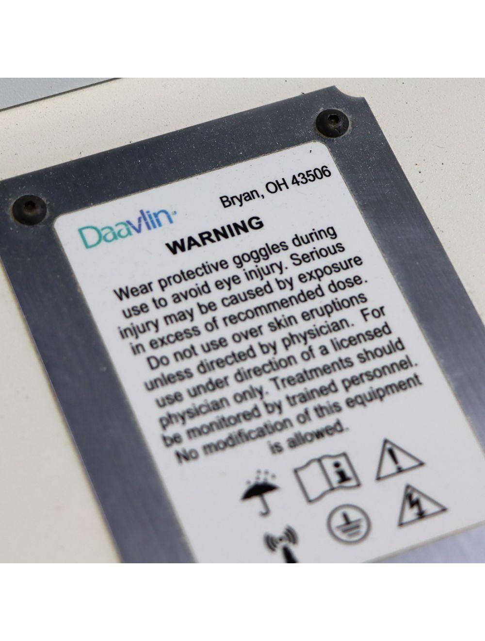 Daavlin M Series Phototherapy Light Therapy Hands &amp; Feet Duo Light-Boxes Eczema