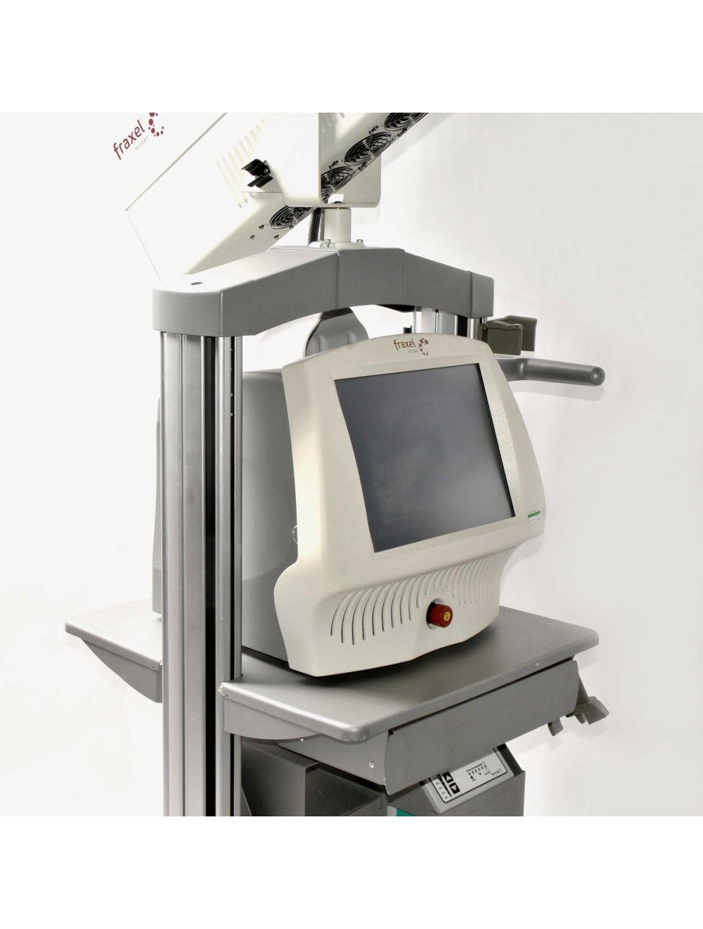 Reliant Fraxel RePair Re:Pair CO2 Fractional Skin Resurfacing Ablative Laser C02