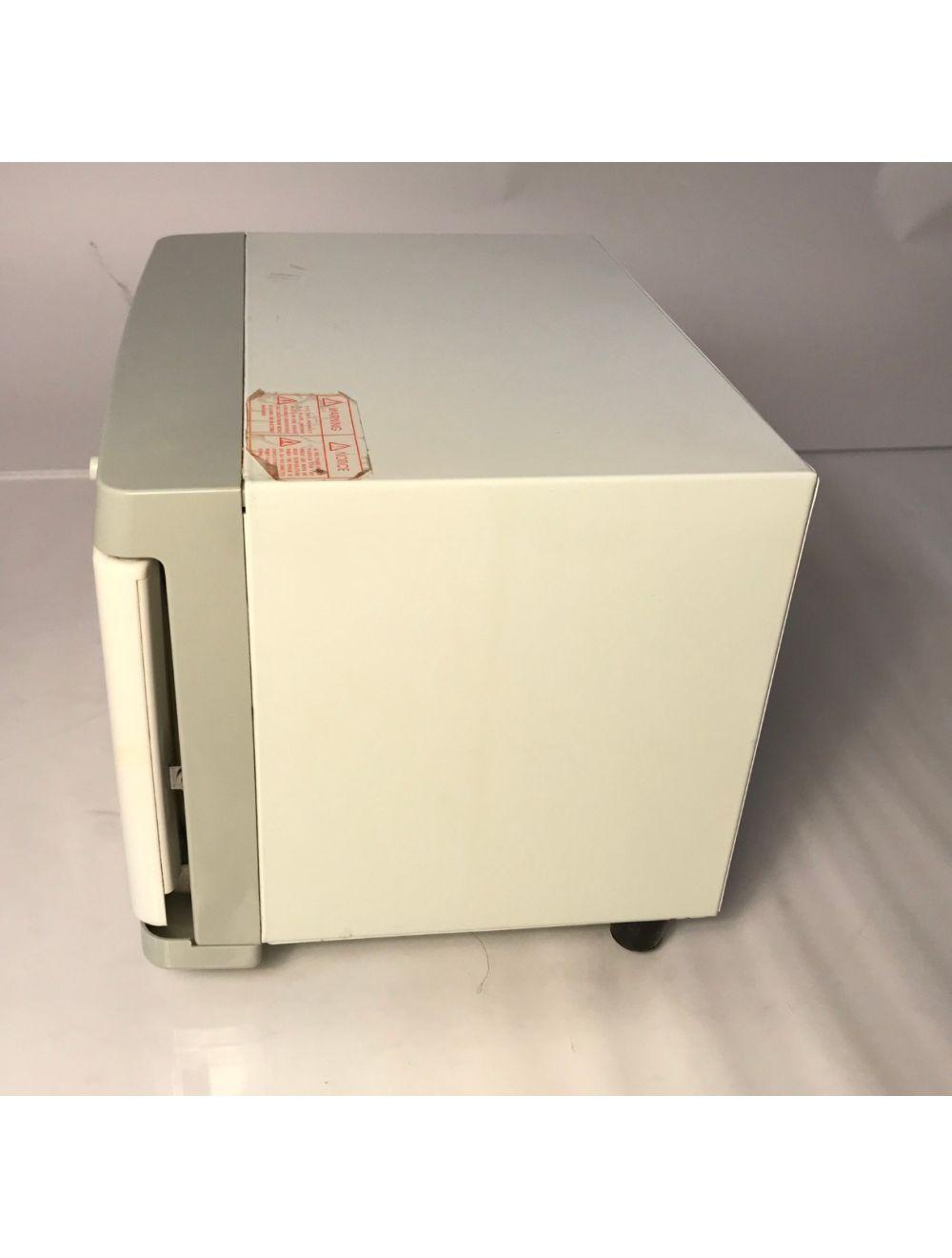 7.5 Liter Spa Salon Facial Towel Warmer MPR8A2