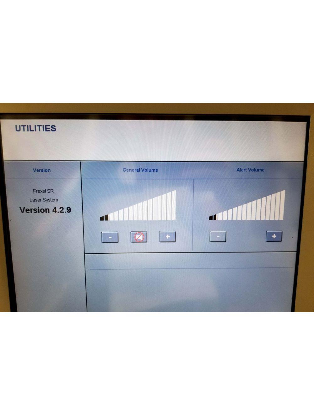 2009 Reliant FRAXEL SR1500 Laser System Ablative Skin Rejuvenation