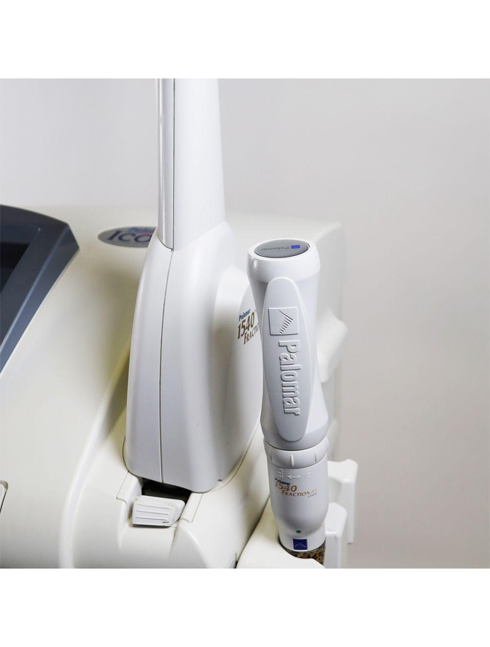 2011 Cynosure Palomar Icon IPL Laser System Hair Removal Acne MaxR MaxYs 1540