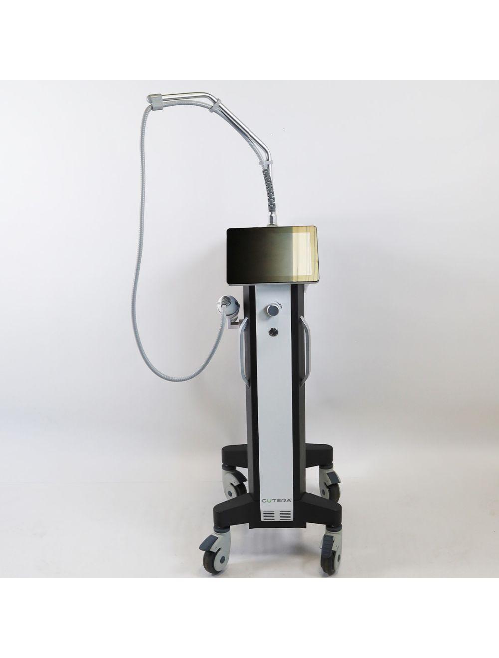 2019 Cutera Ilooda Secret™ RadioFrequency Microneedling RF Wrinkles Scars Aging