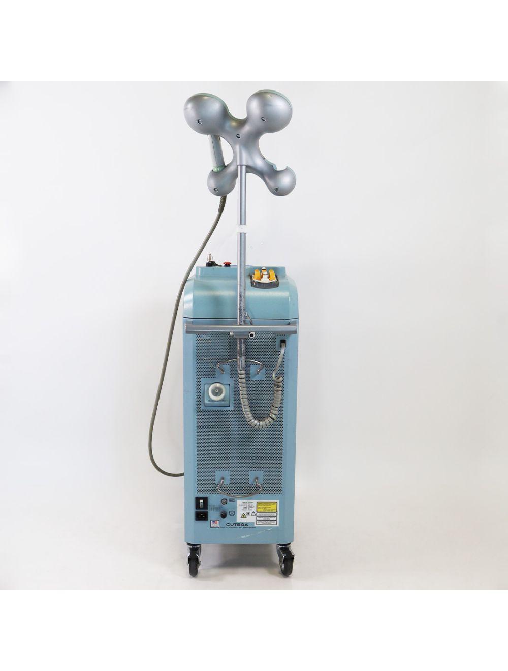 2005 Cutera Coolglide Xeo Laser Nd Yag 1064nm Skin Rejuvenation System US110XEO