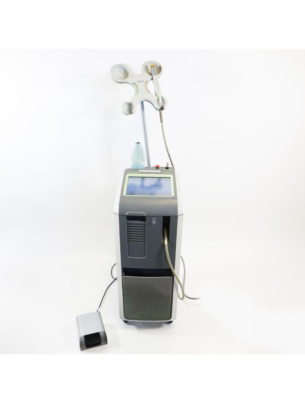2009 Cutera Xeo Skin Resurfacing Nd: YAG Laser 1064nm Laser System US110XEO