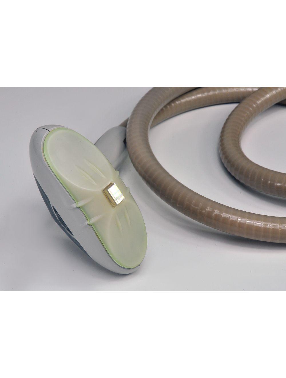 Cutera Titan V Handpiece Xeo Coolglide Laser IPL System Wrinkles Acne Scars image 4