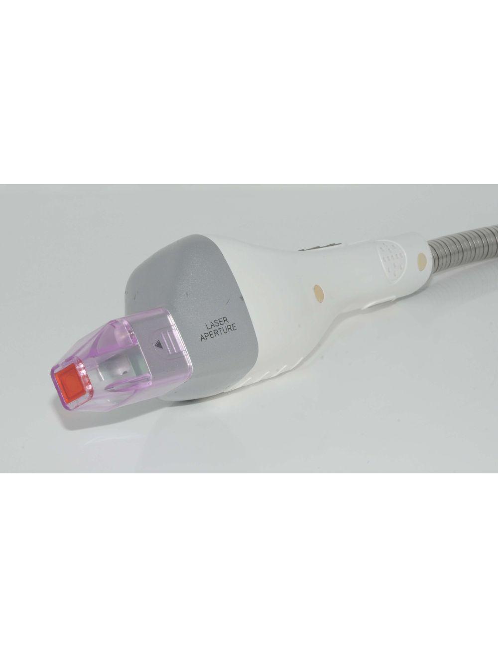 2008 Lutronic MOSAIC Er Glass ERBIUM Fractional LASER 1550 nm Skin Tightening ST image 4