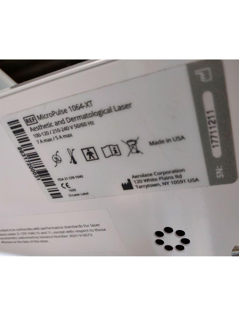 AeroLase LightPod Neo Elite MicroPulse 1064-XT Dermatological Laser with Cart image 9