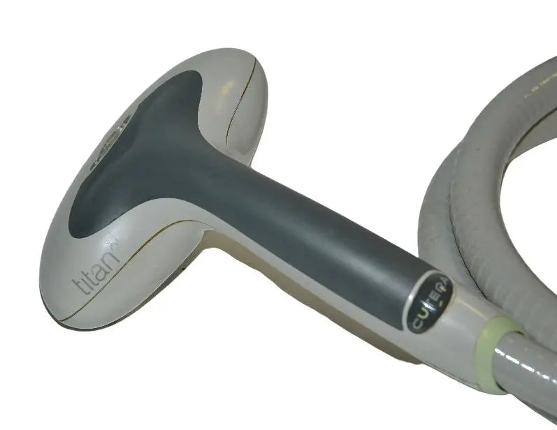 Cutera Titan XL IPL Laser Handpiece XEO Skin Tightening Rejuvenation 7000262T