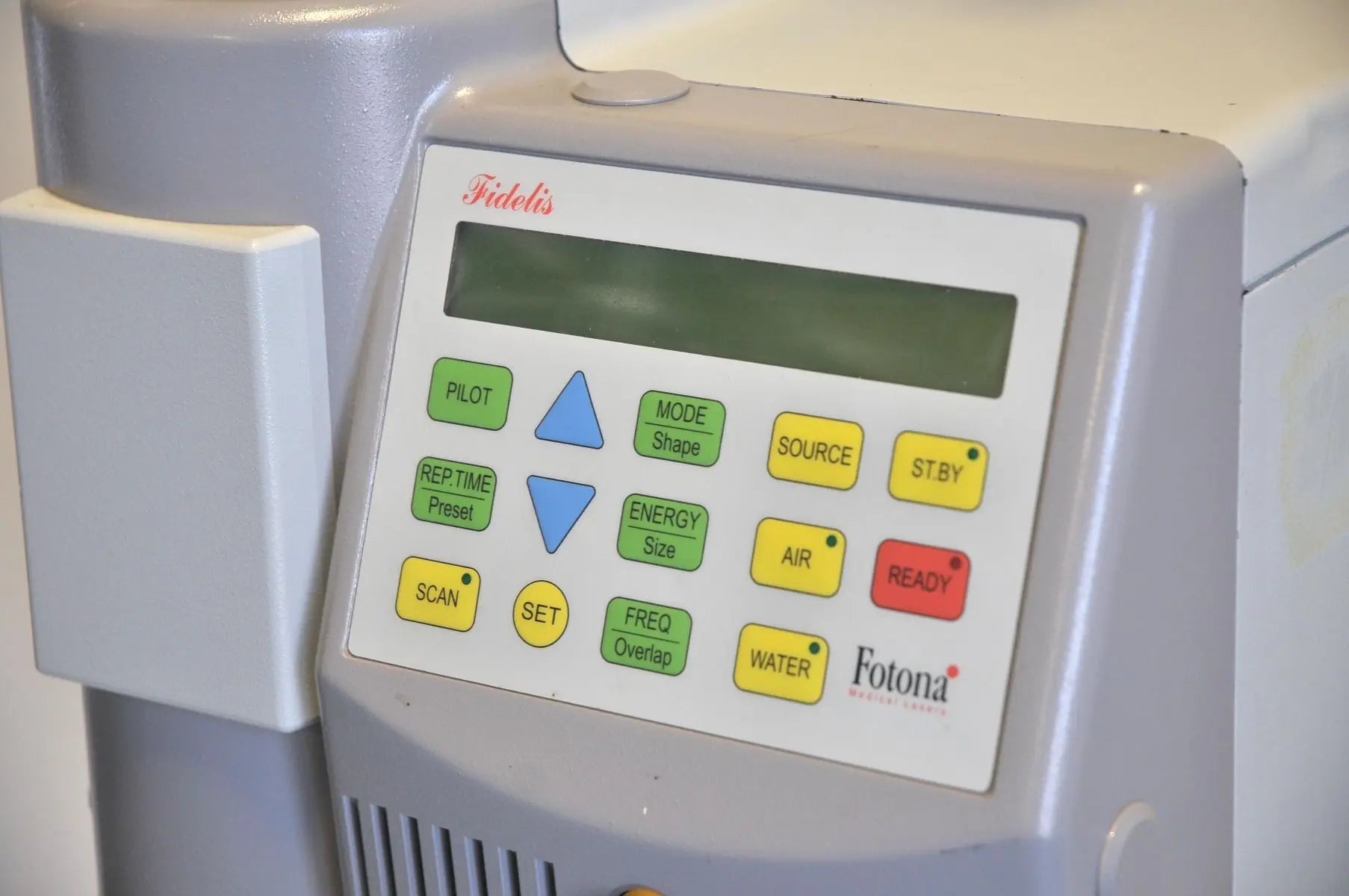 2002 Fotona Fidelis 320A Er:YAG 2940nm Erbium Acne Skin Resurfacing Laser System