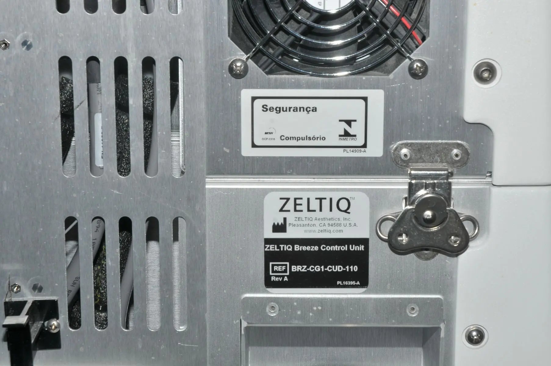 2014 Zeltiq CoolSculpting Body Contouring Cryolipolysis Fat Reduction System